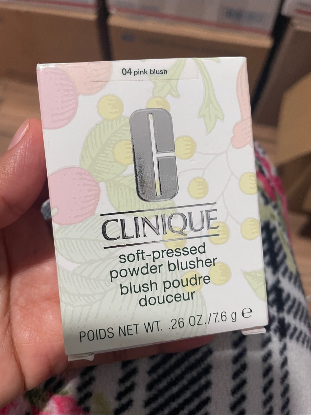 Clinique Peachy Pink Powder Blush Compact with Brush - Picture 2 of 5